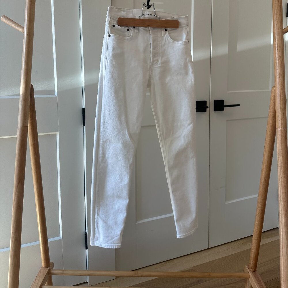 Aritzia White Denim Jeans - Yoko High Rise Slim - Size 25